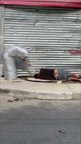 The curious tunnel 🤣 #funnyvideos #funnymoments #prankvideos #funnyvideo #funny #prank #funnyprankvideos #fypシ #prankvideo #funnypranks #funnyprank #magic 