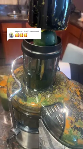 Replying to @Enel #😍 #juicer #machine #hot #deal #tiktok #shop #foryou #haitiantiktok🇭🇹 #😍#Summer #sale #spring #sale #🔥 