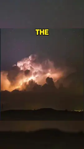 Did you know about intra-cloud lightning? 🌩️ Unlike regular lightning, this rare phenomenon stays within the cloud, creating stunning light shows. Isn’t nature electrifying? ⚡ #WeatherWonders #NatureFacts #Lightning #creatorsearchinsights 