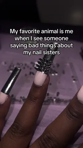 Don’t be bashing other techs or its up with me and you😘 #chisme #nails #nailtech #nailtechproblems #drama #fypage #foryou 