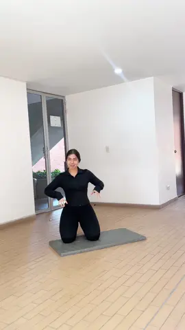 RUTINA PARA BRAZOS TONIFICADOS FACIL EN CASA✨🏠💪🏻 DÍA 9/30  con toda!🥰💪🏻😜 Rutina: 1 ejercicio 20 repeticiones  2 ejercicio 15 repeticiones  3 ejercicio : 30 repeticiones  Repites todo por 3 veces ✅💪🏻 Bienvenida al mejor equipo✨yo te voy a acompañar en todo tu proceso🥰vamos con toda!🌸💕  (El link del canal de wpp estará en la biografía de mi perfil, te voy a enviar todas las rutinas del día por ahí para que no te falles☺️💪🏻🥰) #fitnessmotivation #fitnessgirl #ejercicioencasa #ejercicio #ejerciosencasa #retofit #retofitness #motivacion #girlspower #tumejorversion #entrenamientoencasa #entrenamiento #ejerciciofisico #workout #reels #viral #brazosfirmes #brazosfuertes #brazostonificados #fitnessmotivation 