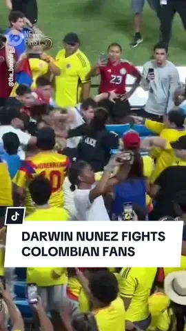 Uruguay and Liverpool forward Darwin Núñez has entered the stands to fight Colombian fans following his side's Copa America Semi-Final defeat. Núñez can be seen swinging punches at fans, and being hit multiple times as security and police attempt to pull him away in ugly scenes following the match in Charlotte, North Carolina. A number of Núñez's teammates were also involved in the scuffle, allegedly kicking off after Colombian fans were taunting Uruguayan players and their families following the match. #darwinnuñez #uruguay #colombia #copaamerica 