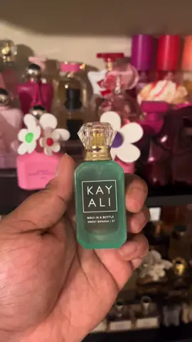 What I brought with me: fragrance edition 🤣💚 #fragrance #perfume #perfumetiktok @FORVR Mood @Kayali 