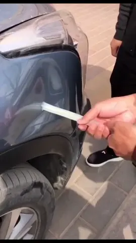 Hot glue sticks remove car dents#tiktok #fouryou #fpy #Hardware 