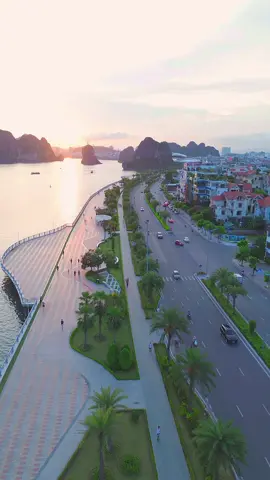 Chiều trên con đường bao biển đẹp nhất Hạ Long, ước được cùng ny đi dạo trên đường này😎😎#halong #baichay #quangninh #dulich #trip #valleybeachclub #valley #halongchill 