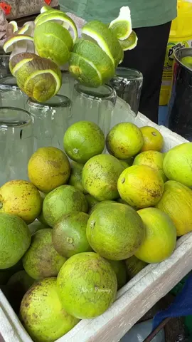 Refreshing! Fresh Squeezed Sweet orange juice.