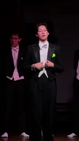 The second day of the tour in Japan. Love this version’s Copa Cabana too! Dins have performed in the traditional Noh theater without mic.The echocs and atmosphere is dazzling!💕 Stand on the stage without lime colour socks but cute Tabi～ Do not copy or distribute without permission❌ #elio 