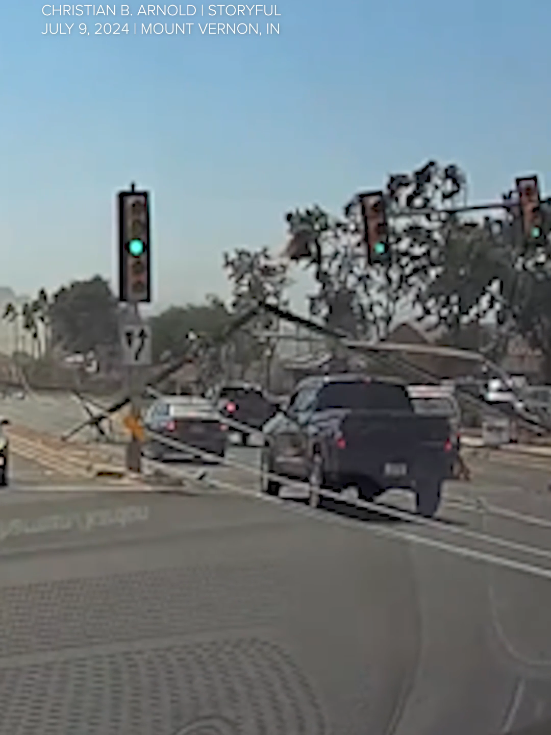 A driver’s dashcam recorded the dramatic moment a row of power poles came crashing down at an intersection in Tucson on July 5 as gusty winds hit the #Arizonacity. #news