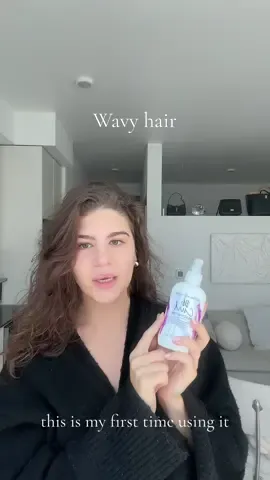 If you are a wavy/curly hair girl let me know some tips and tricks to enhance your natural curls/waves! Im working on my healthy hair journey and want to embrance my natual hair without using that much heat!  #hairtok #wavyhair #adviceneeded 