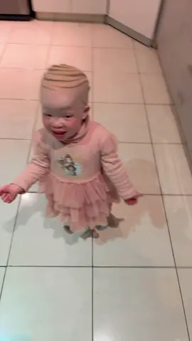 One thing about my daughter, she will dance for us😹😹😹 #fypシ #tiktoksouthafrica #happychild #proudlyalbino 
