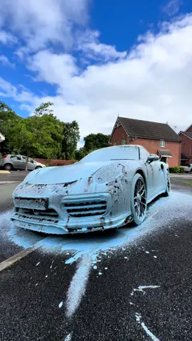 Theres something satisfying about a snow foam rinse 😏 #porsche #satisfying #fyp #asmr #clean #POV 