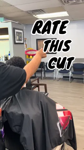 What do you use to define your curls?  @Twist It Up Comb #fyp #barber #haircut #juiccysconcentratedcuts #barbershop #twistitupcomb #curls #hairtok #hairtutorial #haircuttutorial 