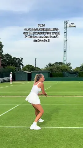 “I dont belong on these courts” as everyonr is staring at me🤦🏼‍♀️ #hamptonstennisgirl #tennisplayer #Wimbledon 