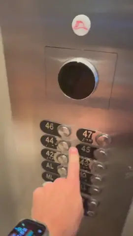 This is the status of the #elevator at the atlanta #marriottmarquis and which floors are still accessible as of july 2024. Yes they are smart key carded but you can srill ride with some limitations 