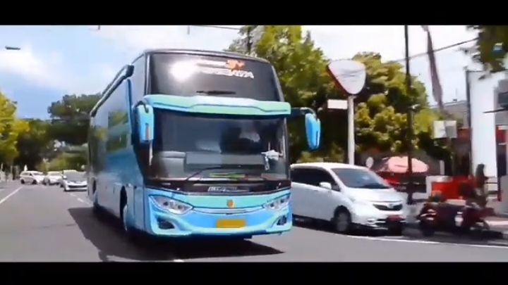 #vidiobus #fyp #busmaniacommunity #galerrybusindonesia #agamtunggaljaya 