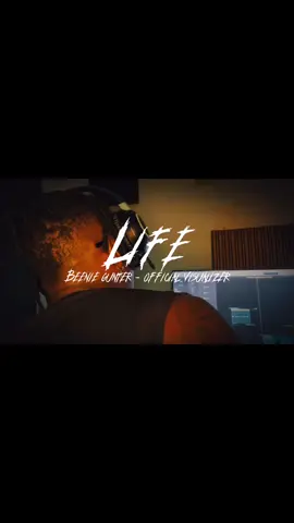 LIFE🙏❤️🔫🚀new music dropped check it out🤲 #life #guntalkbae🚀🔫❤️ #beeniegunter #guntalkcityempire #biglove #baaliabayayetubasobolaconcert🔫🔥🚀 #manchesterunited #forlife #seewe #fyp @BEENIE GUNTER OFFICIAL 