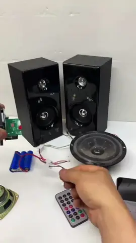 DIY an active 2.0 Bluetooth speaker, passive speaker transformation