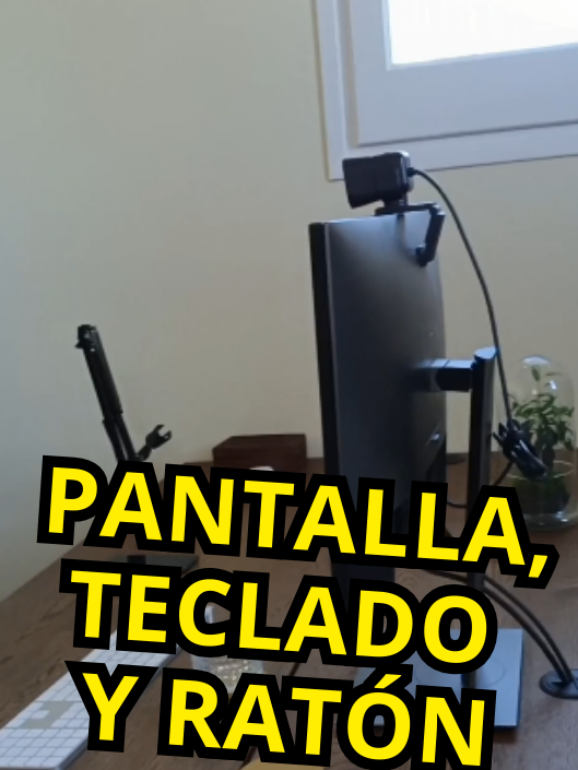 🕵️‍♂️ ¡Sorpresa bajo la mesa! Descubre qué encontré escondido debajo. 🤔🖥️ #tonireboredo #toni_reboredo #fastbyte #electrónica #tecnologia #informática #barcelona #info #divulgación #trucos #tips #tipstecnologicos #reels #curiosidades #parati #viral #aprendeconmigo