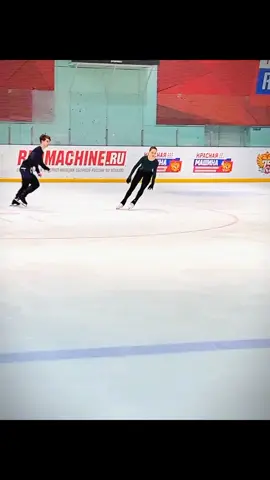 it's just an edit, I know they both landed a quad @Камила Валиева #russianfigureskating #камилавалиева #kamilavalieva #viral #foryou #figureskating 