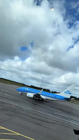 The best feeling, when you are flying #fly #flying #aviation #plane #travel #traveltiktok #go #airport #sky 