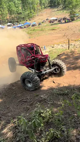 This Twin Turbo Rock Bouncer sounds so Rowdy! #rockbouncer #twinturbo #turbo #rockbouncing #hillclimb #offroad #4x4 #4x4offroad #offroad4x4 #sbc #horsepower #bustedknuckle #bustedknucklefilms 