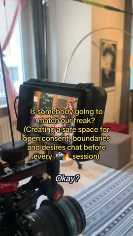 The best kinda freaky - consent and openly communicating our desires and boundaries 😜🫶🏻 #consent #selflove #intimacy #pleasure 