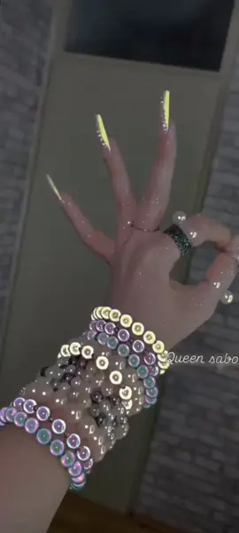 #nails#queensaboori💞 #hands#beautifulpeople @Queen Saboori®