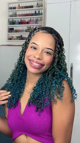 Inspiração de penteadoooo! estavam com saudades?💗✨ #penteados #penteado #finalizacaodecachos #finalizandocachos #cachos #cacheadas 