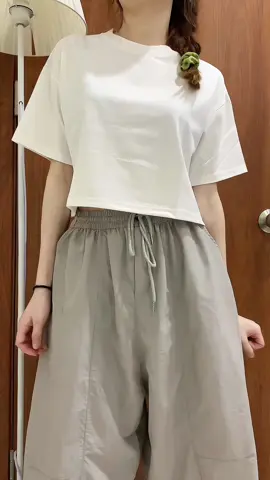 croptop phom rộng thì đây là e đầu tiên tui bồ kết nha  #croptop #croptopformrong #aocroptopformrong #croptopbasic #phoiaocroptop 