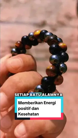 Gelang 3 batu kombinasi alami yang elegan memberikan keseimbangan Energi untuk kita #gelangbatu #giok #gelangkesehatan 