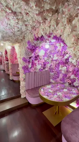 📍Flower tunnel 🍃🌸 #korrakangphuket #คอระฆังภูเก็ต #ร้านอาหารภูเก็ต #คาเฟ่ภูเก็ต #phuketcafe #tiktokพากิน 