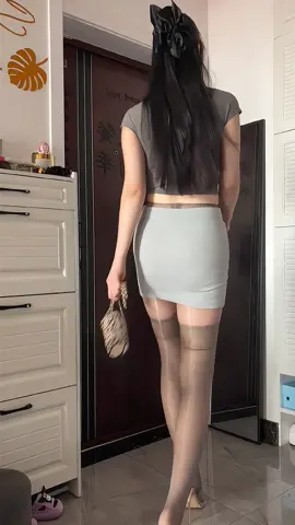 #ThanhThoiLuotTet #xuhuong #trending #trend #setdoxinh #váyxinh #viral #mỗingàymộtoutfit #tết2024 #outfits 