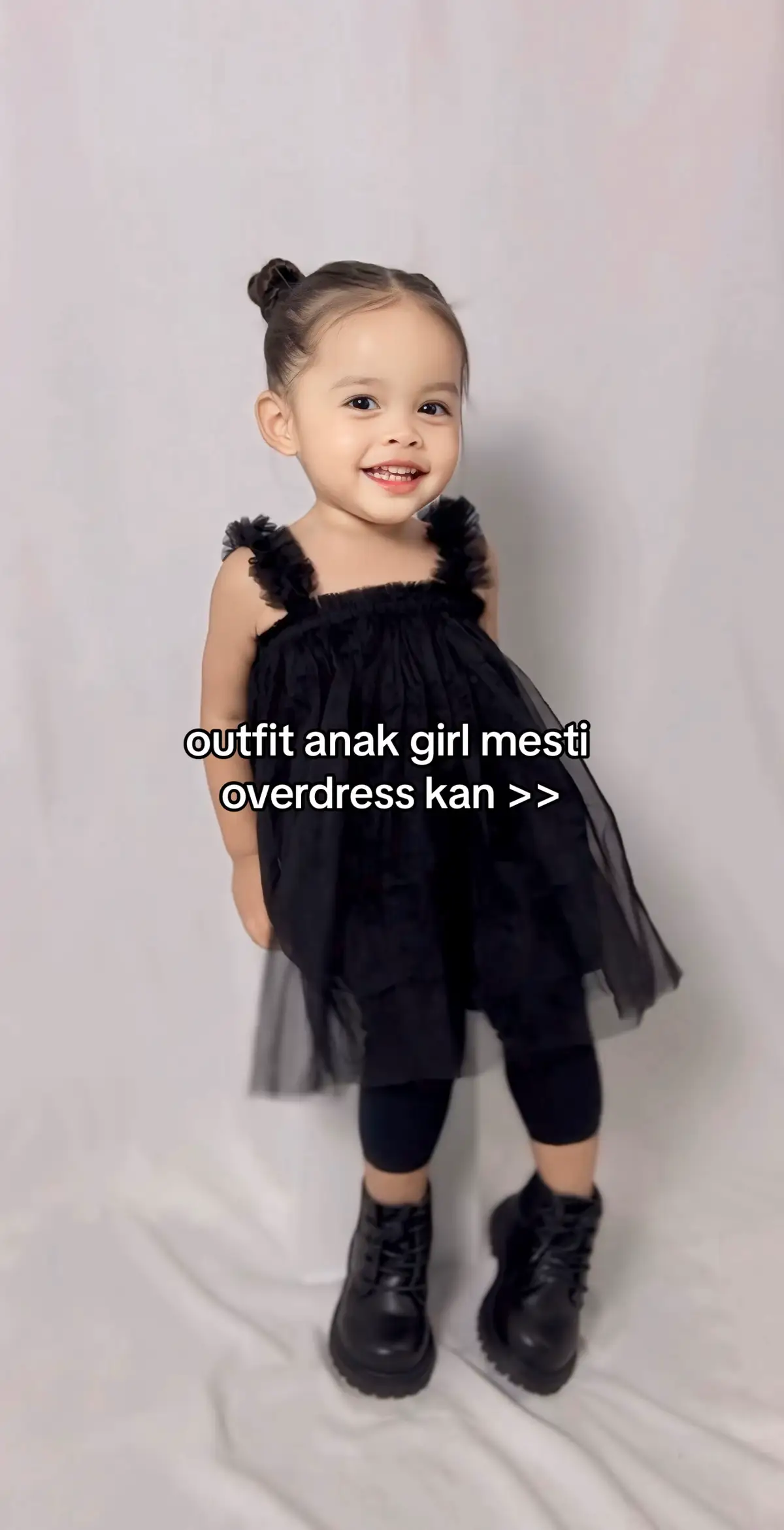 abi tak kasi overdress 🫡🏃🏻‍♀️💨 #ootdanakcewek #kidsoutfit #outfitideas #ootdbudak 