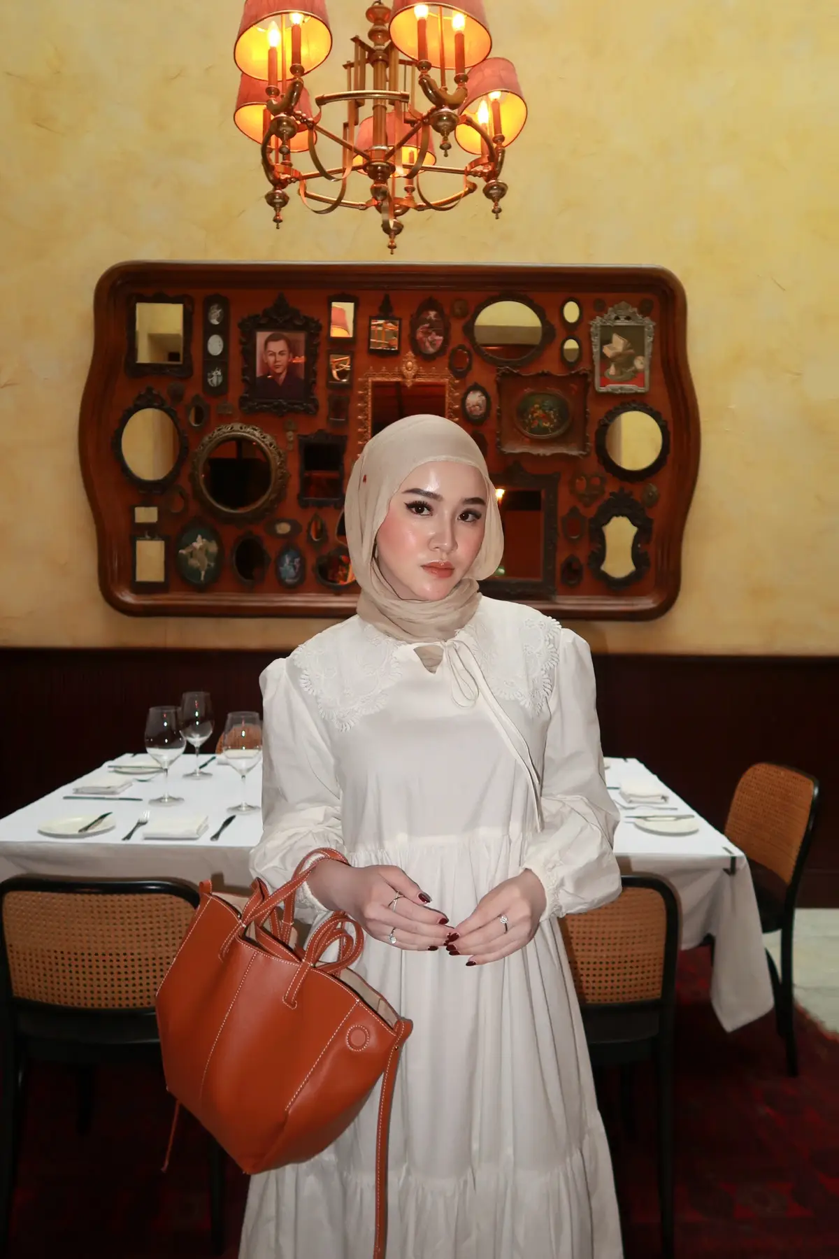 Dress LINNK 633 fr @Wearingtsafira.id / hijab viscose fr @velose 