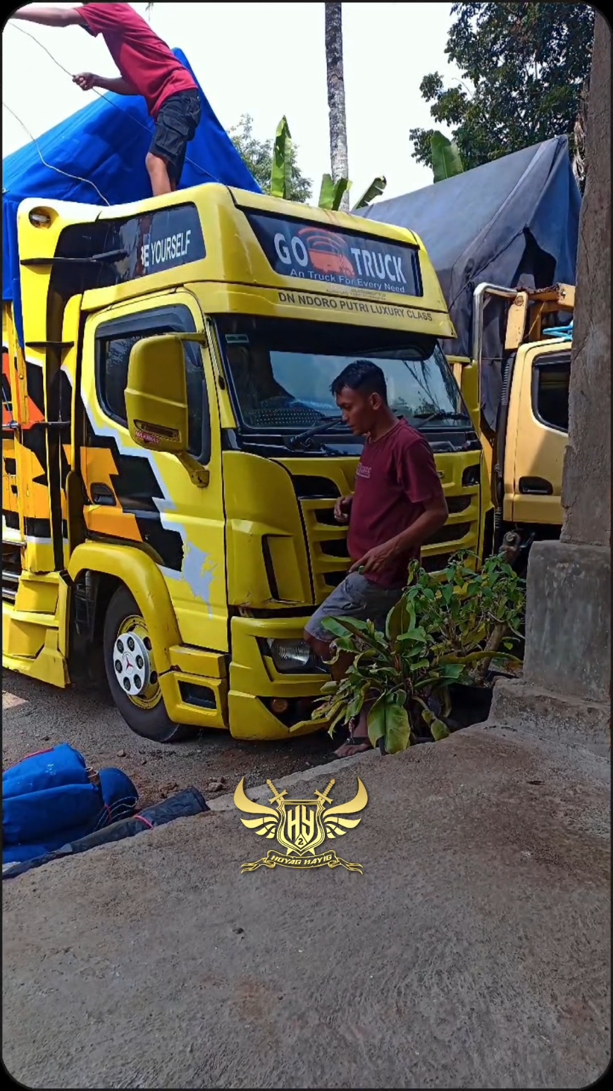 TEAM HOYAG HAYIG (2HY) #trucklampung  #cantermaniaindonesia #CapCut 