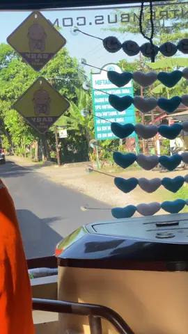 Pak Eko Papar On Duty.         N 7029 UI #bagongbus #bungurasih #jammepet 