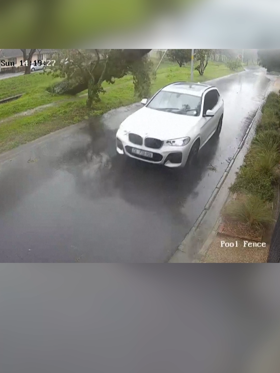 A large tree narrowly missed a moving vehicle as it came crashing down amid severe weather in Cape Town, South Africa. #capetown #southafrica #news #abcnews