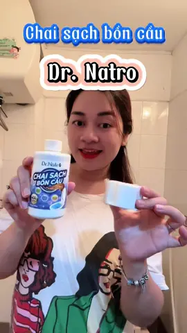 Từ ngày dùng e này lúc nào cũng thấy bồn cầu sạch sẽ nha #drnatro #chaisachboncau #nuociontutruong #nuociondong 