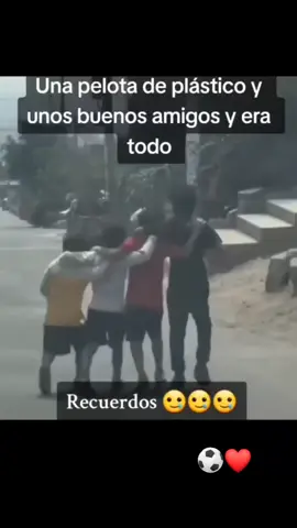 #infancia #eramosfelicesynolosabiamos 