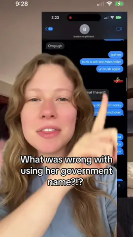 I cannot get over this. As soon as I saw all the videos drop, I started LAUGHING at her name in his phone for this. What’s wrong with making sure it says her government name instead of that wild contact name.  #greenscreen #clintonkane #brookeschofield #drama #messy #response #thoughts #brookeexgirlfriend 