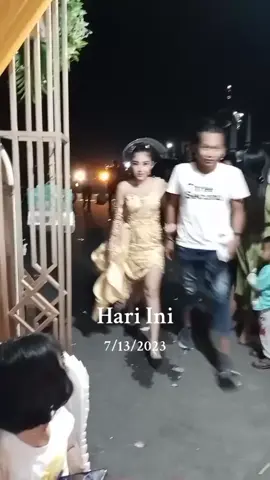 #padahariini may idola😍💜 #anikarnikajaya #anikarnika_akrom #tarling_indramayu_cirebon #liriklagujawa #indramayuviral 