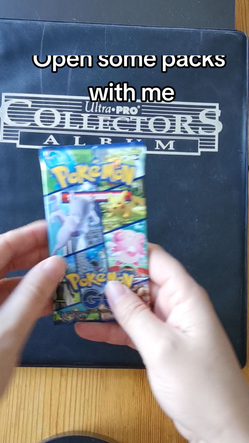 Come and open some card for my collection with me #pokemongo #shiny #tcg #pokemon #twitchstreamer #pokemontgc #pokemoncards 