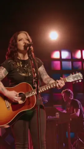 Joan Joan Joan….are you tired of being happy? #AshleyMcBryde #JoanOfArkansas #MeetTheFamily #CountryMusic 