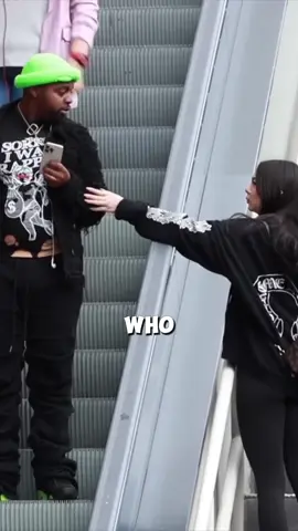 Touching Hands On The Escalator #emojipranks #pranks #fyp 