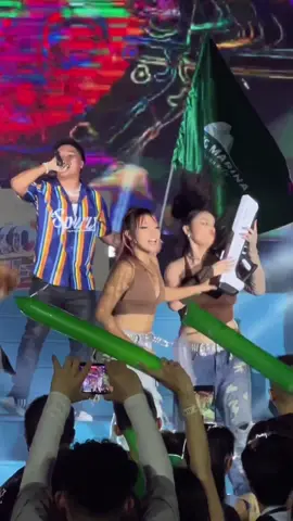 Sung quá Hạ Long uiiii 😝 Lần đầu được zẩy cho hoàng tử long biên ạ  @24k.Right #hanoixgirls #hnxgnextzen #24kright 