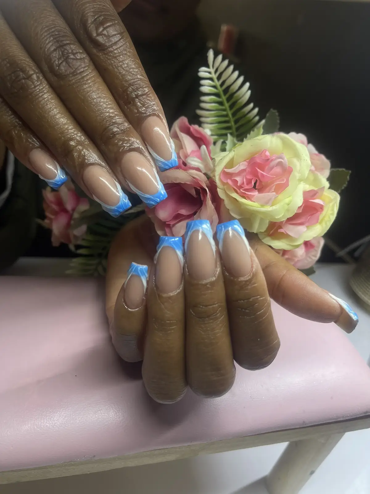 @House Of Nails & Make up they never disappoint try them and thank me later, by the road those are my nails not tips🤣🙈 #nails #durbanjuly #ridethewave #blue #shortnails 