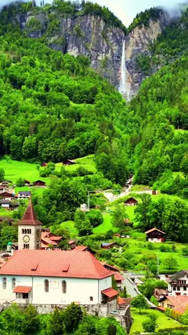 La Naturaleza En Suiza 💚😍🇨🇭 #suiza #suiza🇨🇭 #suizatiktok🇨🇭 #suizatiktok #suizalover #switzerland #switzerlandnature #switzerland🇨🇭 #switzerlandtravel #switzerlandtourism #switzerlandtiktok🇨🇭 #switzerlandsnow✨ #switzerlandcheck #switzerlandtiktok #paisajes #paisajesnaturales #paisajeshermosos #nature #naturaleza #natural 