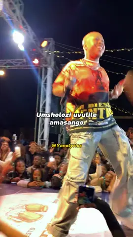 Young Stunna Perfoms Adiwele #yanolyrics #SAMA28 #amapianoisalifestyle #lyricsvideo #amapianovibes #foryou #amapiano #fyp #youngstunna #adiwele 