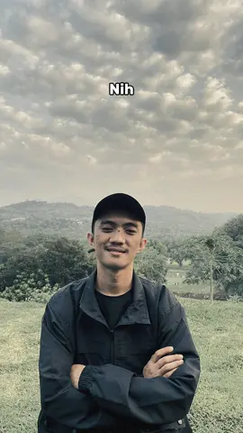 🗿#ceritahoror #ceritaseram #horortiktok #viral #viralvideo #abondoned #explore #rumahangker #adammoge #communityfest #semarang 