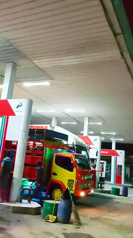 truk 3 kembar armada LENDI putra